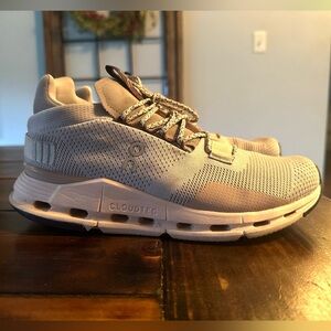 Women's Beige Cloudtec Sneakers